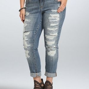 Torrid size 24 boyfriend jeans
